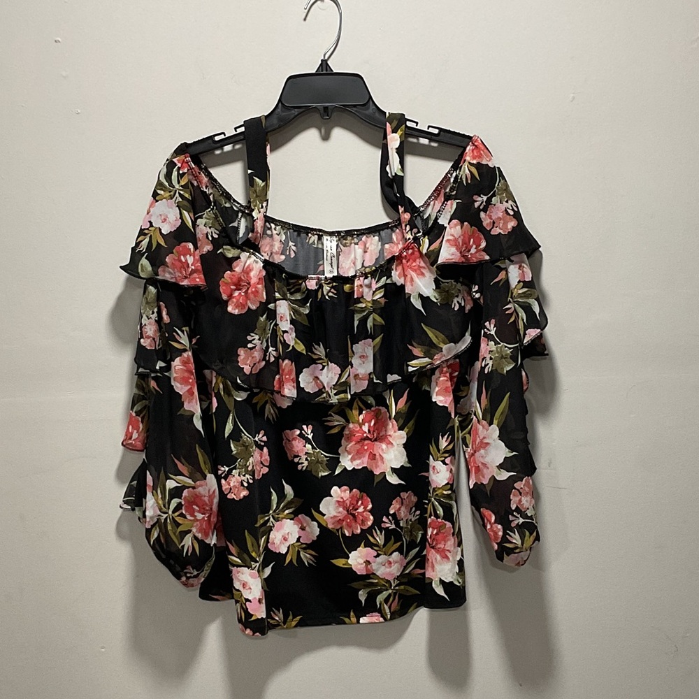 PerSeption Concept Black and Pink Floral Blouse